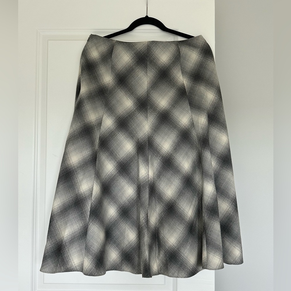 Vintage 90’s Wool Plaid Midi Skirt Fully lined SZ: 8 TO BE DONATED 6/15
